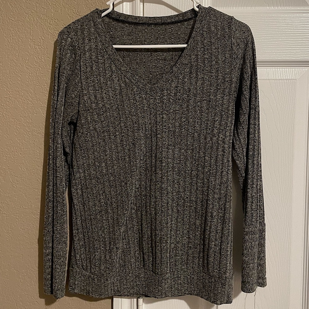 Blackish Gray long Sleeve T 🖤